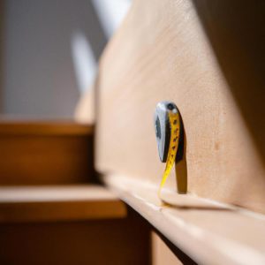 jak zmierzyć wysokość balustrady shodowej